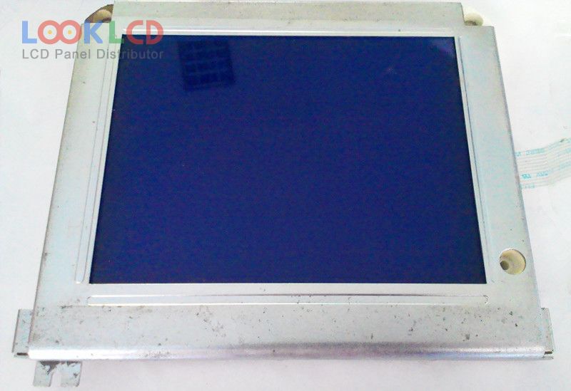LM32004