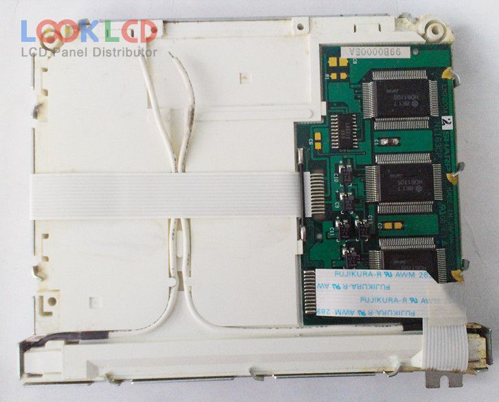 LM32004